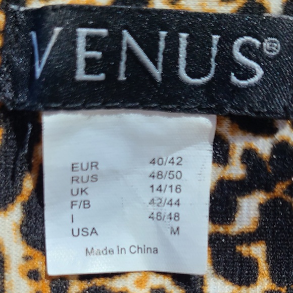 ANIMAL PRINT TURTLE NECK DRESS - Picture 6 of 6